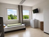 Parking + WiFi + TV + Kitchen • Monteurwohnung Emmendingen Bild 2