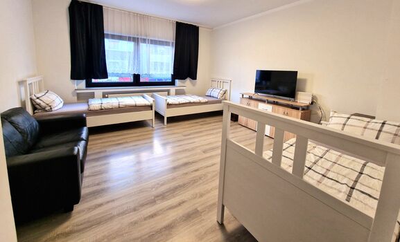 Monteur-und Ferienwohnung in Oberhausen Bild 2