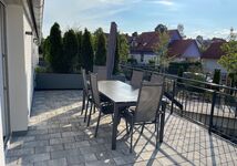 Helle Wohnung für 5 Pers. Terrasse, Zug nach Muc-Aug-Ing Bild 11