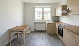 Monteurunterkünfte in Bad Kreunach – 24h Check-In Bild 1