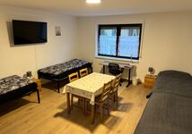 5-Zimmer-Wohnung (120qm) mit 2 Bädern, 2 Küchen im Zentrum Bild 2