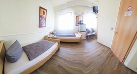 Gästezimmer "Restaurant Hotel Dimitra " Bild 5
