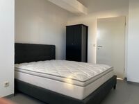 Möblierte Dachgeschosswohnung ab 3 Monaten Bild 1