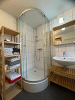 Monteurzimmer Ferienwohnung Zimmer Übernachtung Würzburg Lan Bild 9