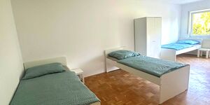 Schlafzimmer mit Balkon Zugang