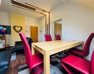 Apartment for Workers, 5GWIFI SKY-TV Washing-Machine,Parking Bild 6