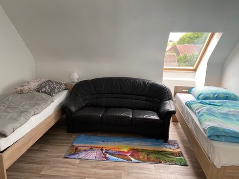 Gemütliche Wohnung in ruhiger Lage - perfekt für Pendler Bild 2