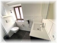 WG 2 Duschbad mit Waschmaschine