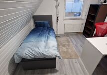 4-ZIMMERWOHNUNG, TOP möbliert. 6 Betten, WIFI, Stellplätze Bild 5