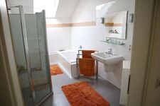 Großes Haus mit 10 Betten und 2 Badezimmer, Nahe A94, ruhig. Bild 5