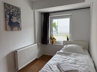 Moderne Einzel - und Doppelzimmer mit eigenem Bad und Gemeinschaftsküche Bild 8