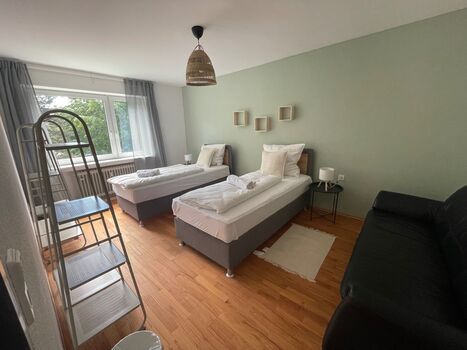 Serviced Apartment