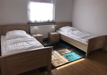 Schlafzimmer mit 2 Einzelbetten