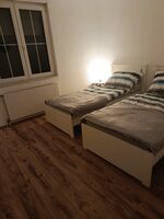 weitere 2 Einzelbetten - Bettwäsche inklusive