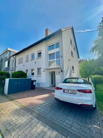 Geräumige 5 Zimmer Wohnung