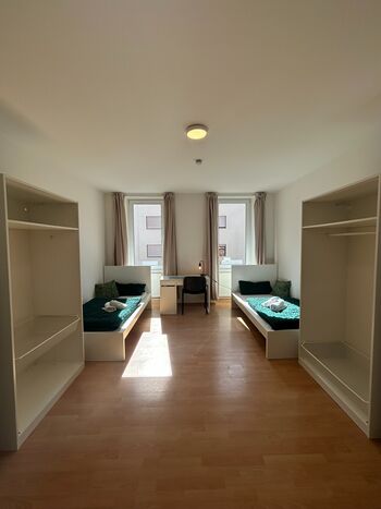 Zentrale Unterkünfte #kostenfreies Wlan#Parken#Waschmaschine Bild 1