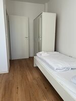 1. OG Rechts