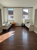 Zentrale Unterkünfte #kostenfreies Wlan#Parken#Waschmaschine Bild 18