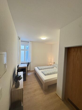 Kompakte Wohnung ohne Küche am Marktplatz Picture 3