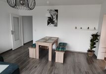 Wohnung "Marilyn" 80 qm 3 Zimmer Küche Bad Balkon Parkplatz Bild 7