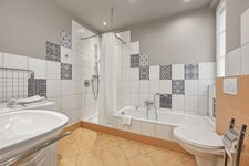 DOMEKY Backnang: 85m² Style, XXL-Betten & Parkplatz Bild 11