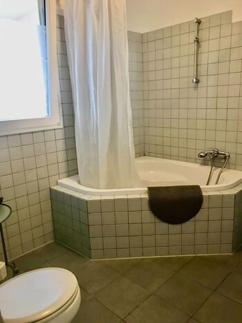 Modernes Studio-Apartment 37 m² Citynah in Mülheim Bild 5