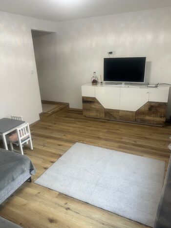 Villa am Fluß Bild 3