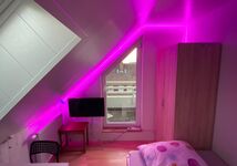 Zimmer sind mit Kühlschrank, Flat Tv und Wifi ausgestattet 