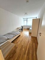 Schlafzimmer 4
