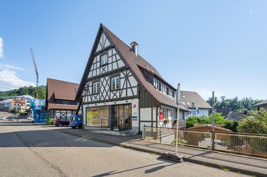 Zentrale Lage auf der Talstraße 