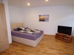 Großzügiges möbliertes Appartement mit Balkon ! Bild 1