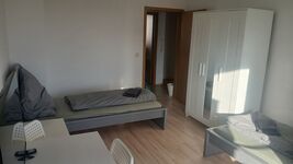 Schlafzimmer 1 Schrank