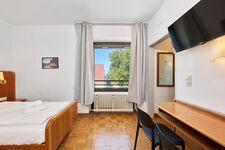 Monteur-Apartmenthaus in Straubing NEU Bild 11