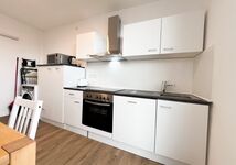 Apartment für 8 Pers. mit 4 Schlafzimmern in Düsseldorf Bild 21