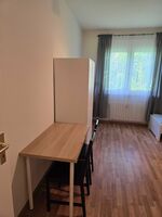 Schlafzimmer 5