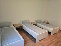 Schlafzimmer 6