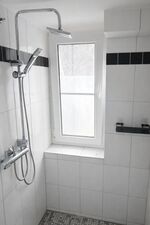 Villa Wohnung| >6 Person| Terrasse | Monteure| Neu Bild 4