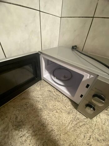 Unsere klassische Monteur-Zimmer in Bonn und Umgebung Bild 3