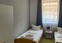 GoldStar Apartment mit eigenem Bad und Terasse Bild 3