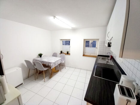 Großes Appartment mit Einzelzimmern voll ausgestattet Bild 2