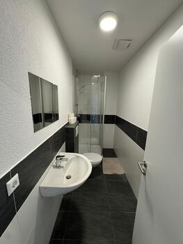 ZIMMERPOOL - Monteurunterkunft Heidenheim EG3 Obrázok 3