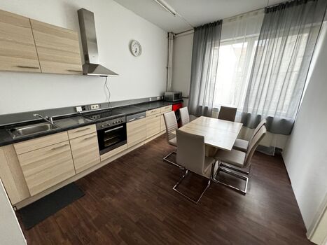 Neu 3 Schlafzimmer Wohnung Zentrum Göppingen