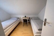F&E // Moderne Monteurwohnung in Esslingen a.N. direkt an B10 Bild 2