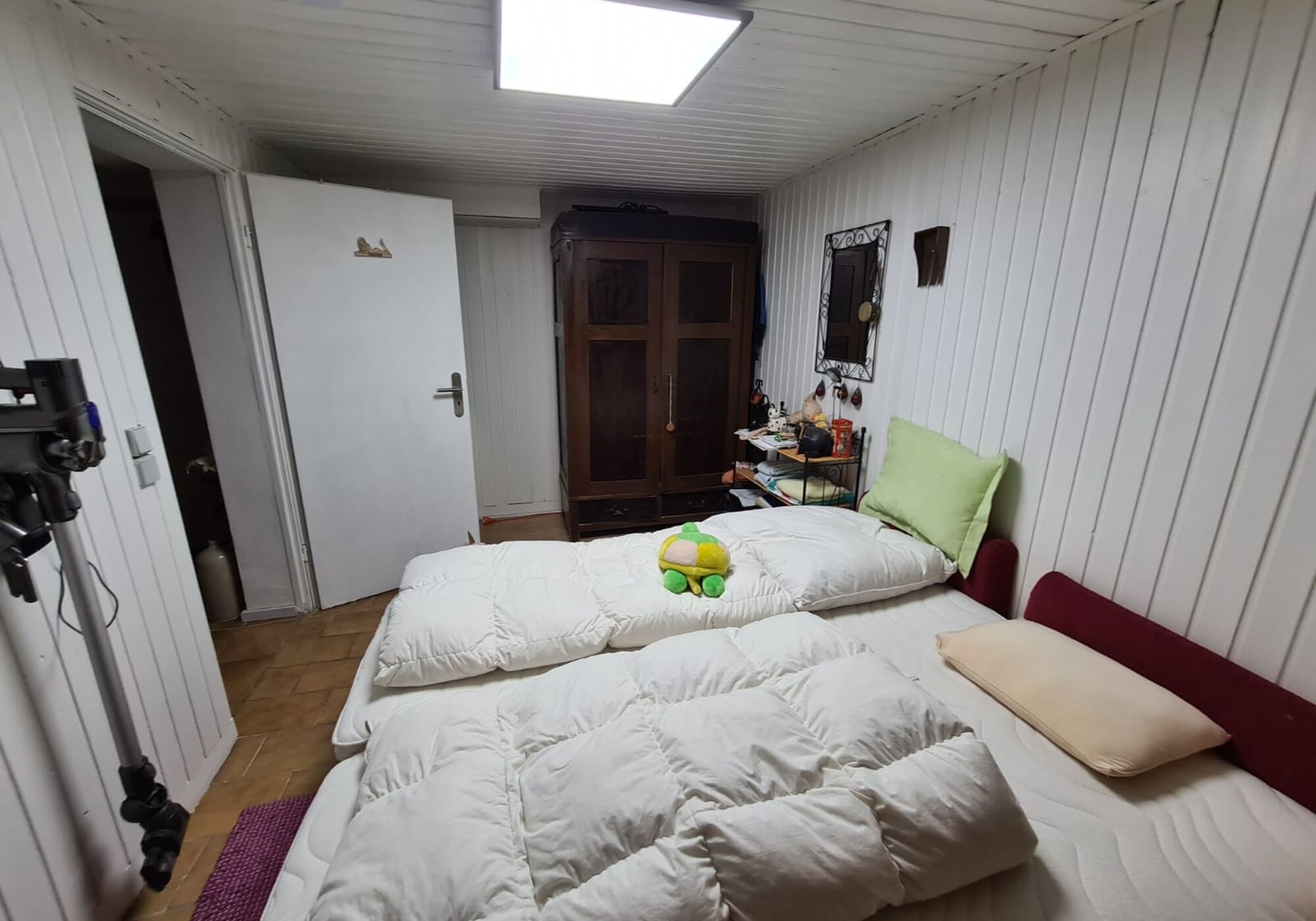 zweites Schlafzimmer in der großen Wohnung