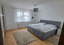 Wohnung für bis zu 6 Pers. / 3 getrennte Schlafzimmer Bild 4