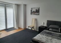 Moderne Wohnung für Monteure, eigenem Eingang und Terrasse Bild 3