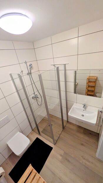 Urbanes Wohnen in Saarbrücken- vollmöbliert Neubau Picture 2