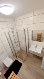 Urbanes Wohnen in Saarbrücken- vollmöbliert Neubau Bild 2