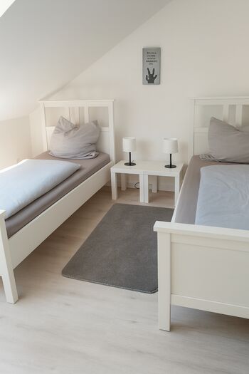 Top Lage, Top Preis: Mitarbeiterzimmer ab 16 Euro! Bild 2