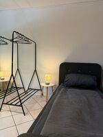 AHOI HOMES | 3 BR | Free Parking | WIFI | 6 SINGLEBEDS | BALCONY Bild 10
